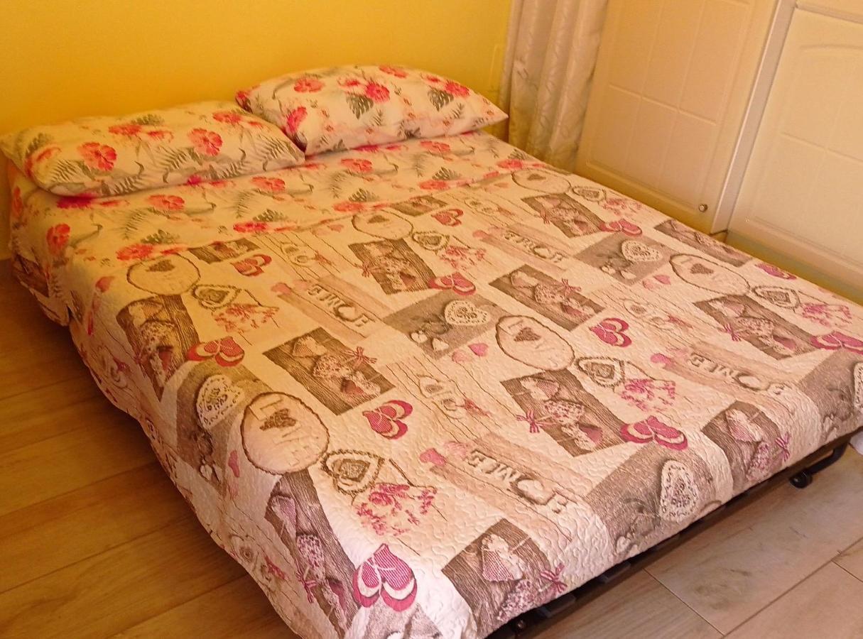Sweet Home Castelletto sopra Ticino Exterior foto